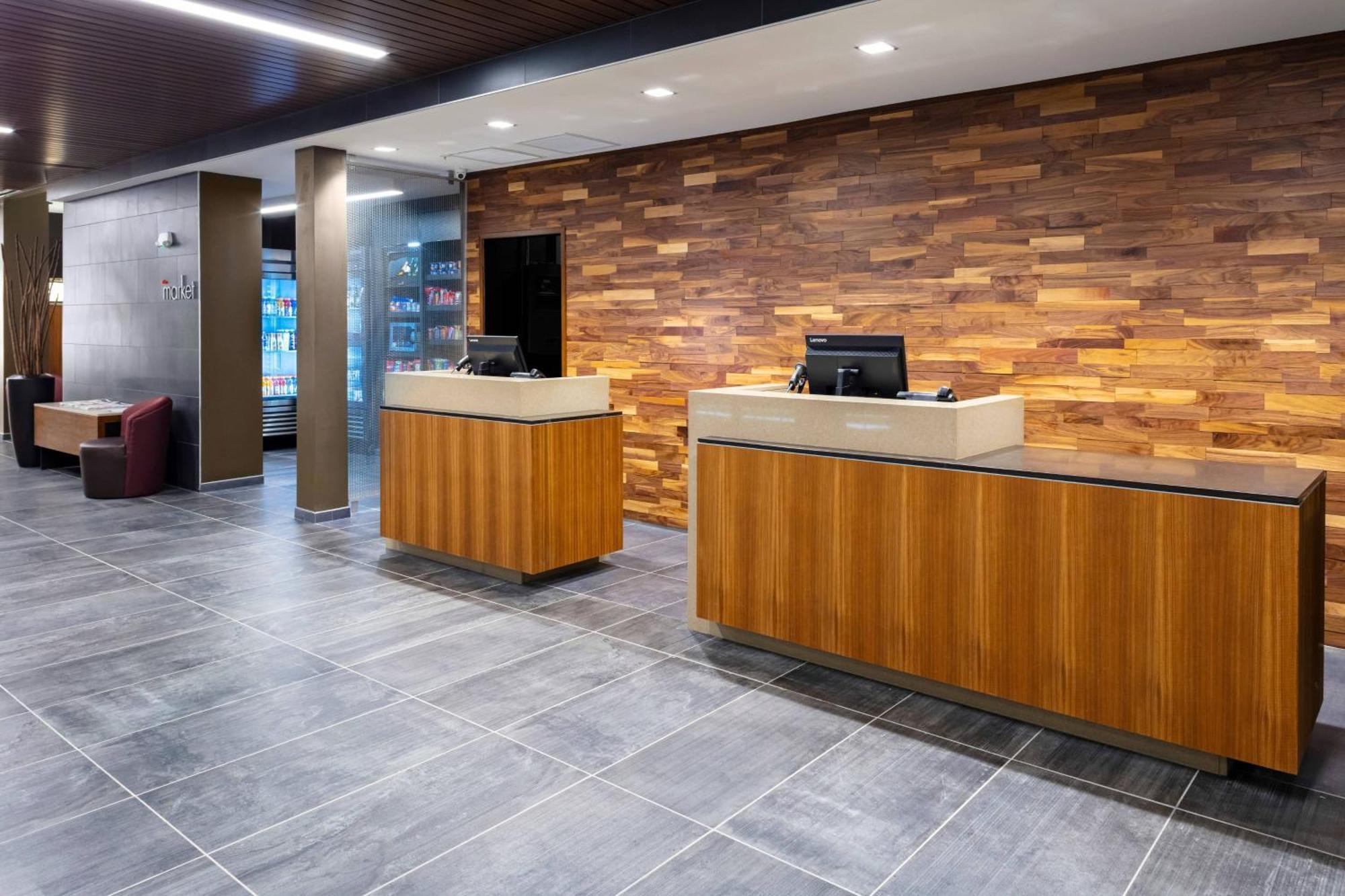 Courtyard By Marriott Indianapolis West-Speedway Hotel Eksteriør billede